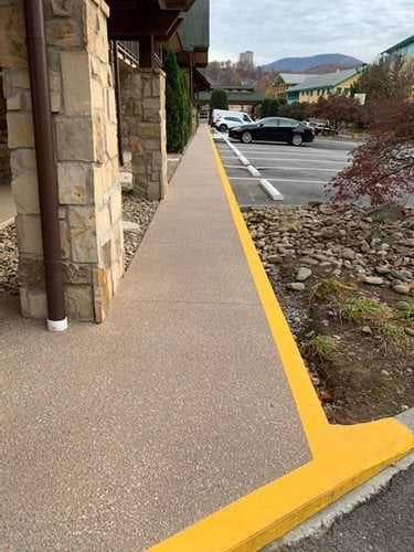 Sunsplash Walkway With Aggregate Effect Commercial (greystone)
Walkways & Stairs 
Sundek
