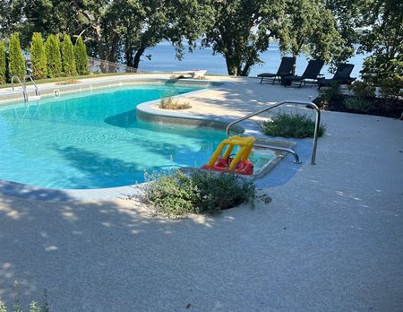 Nashville Pool Deck Resurfacing