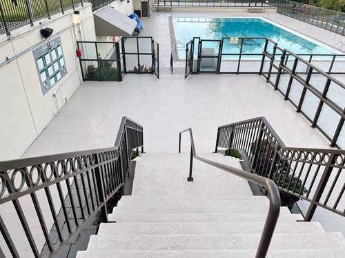 Commercial Pool Deck
Commercial Pool Decks
Sundek
