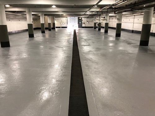 Grey Epoxy Parking Garage Minnesota
Garage Floors
Sundek
