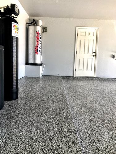 Sunepoxy Chip Floor
Garage Floors
Sundek
