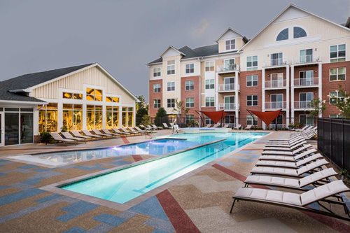 Sundek Of Washington - Arlington Va
Hospitality - Hotel and Motel
Sundek
