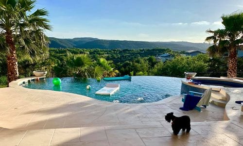 Austin Pool Deck, Infinity Pool
Pool Deck Resurfacing
Sundek
