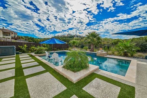 Classic Texture, Concrete Pool Deck
Pool Deck Resurfacing
Sundek
