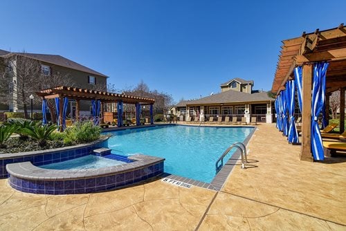 Sained Concrete Pool Deck, San Antonio
Pool Deck Resurfacing
Sundek
