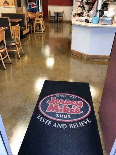 Jersey Mikes
Restaurant & Retail
Sundek
