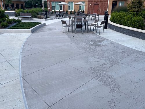 Salt Damage On Concrete
Site
SUNDEK of Washington
