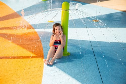 Waterparks
Splash Pads & Waterparks
Sundek
