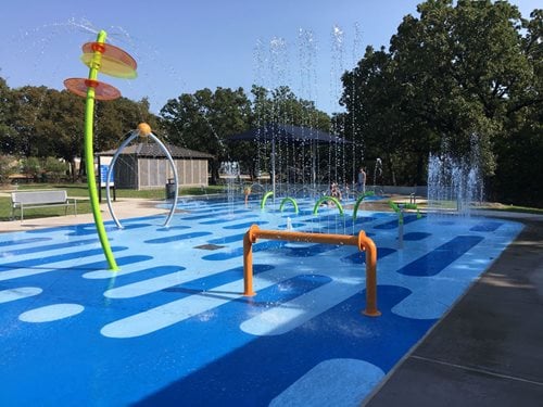 Waterparks
Splash Pads & Waterparks
Sundek
