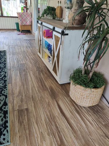 Tuscan Woodplank
Tuscan Woodplank
Sundek
