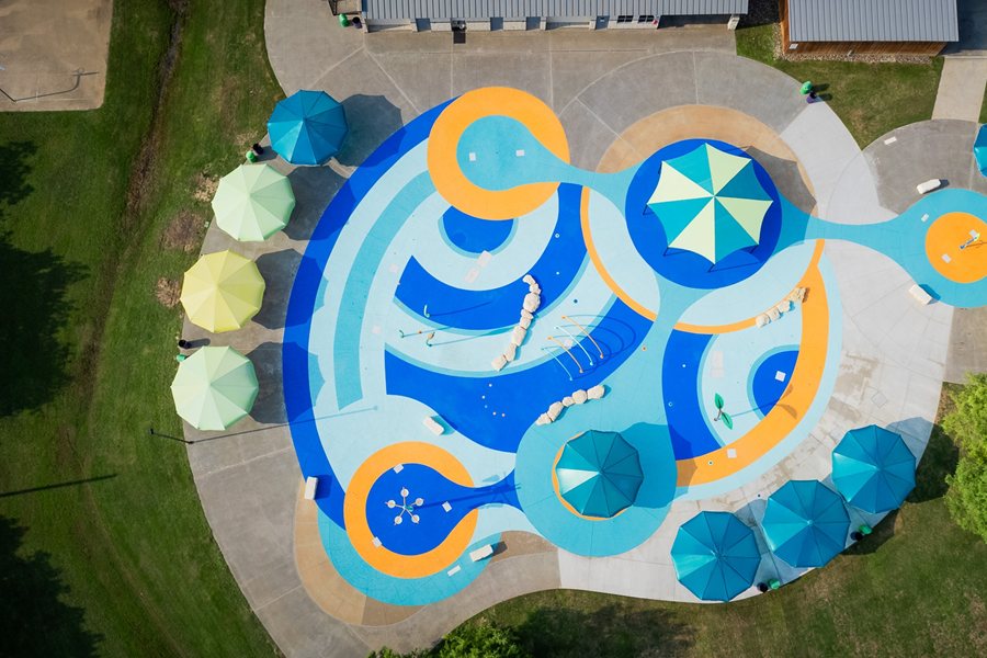 Lewisville Old Town Aquatic Center, Splash Park
Splash Pads & Waterparks
Sundek
